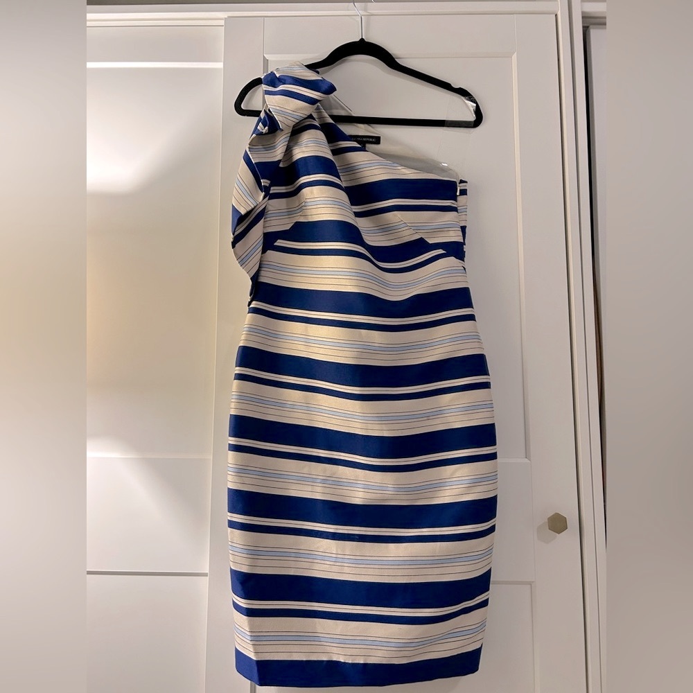 Banana Republic one shoulder dress stripped size 2